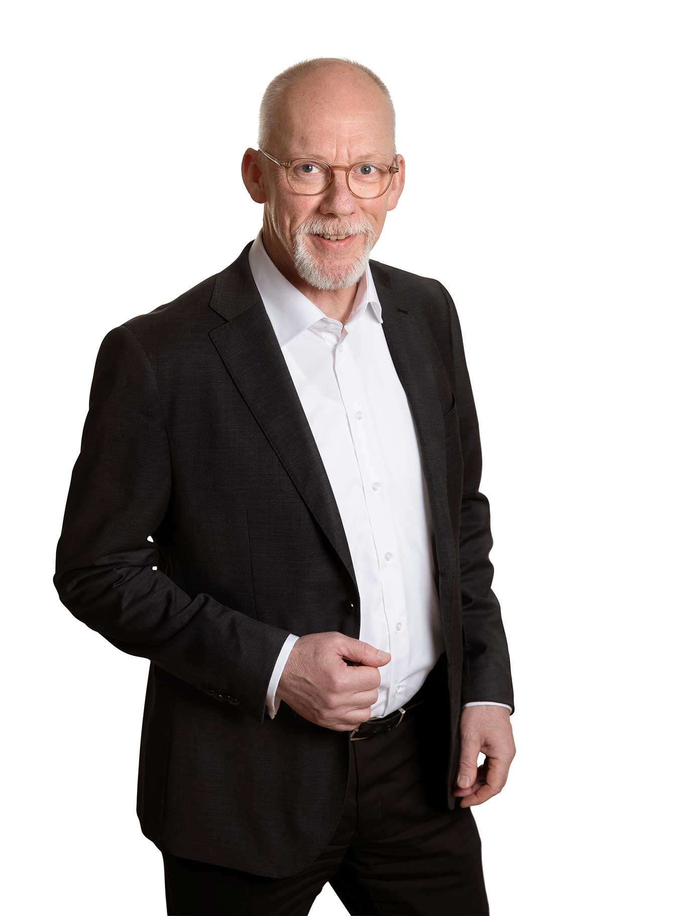 Personalporträtt med enhetlig stil, fotograferat för företagsprofil av Fotograf Anna Arvidsson.